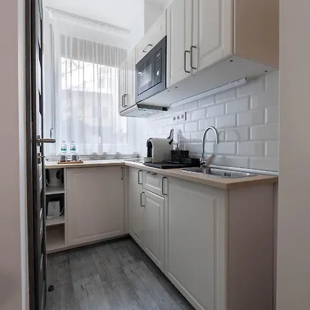 Roomstore Apartahotel