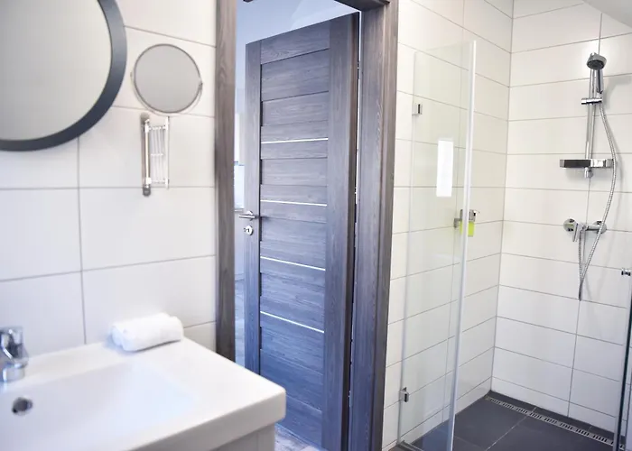 Roomstore شقة فندقية إغير